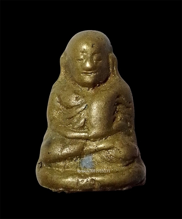 รูปหล่อหลวงพ่อเงิน วัดบางคลาน จ.พิจิตร